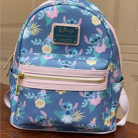 Disney land STITCH small backpack! Used once! Perfect for vacation! - Picture 5 of 5